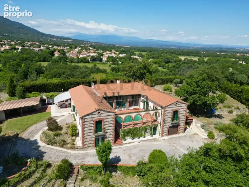 Photo Maison à Laroque-Des-Alberes au prix de 590 000€
