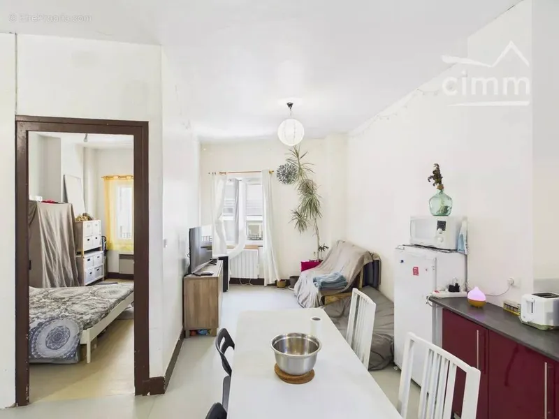 Photo Appartement à Grenoble au prix de 72 000€