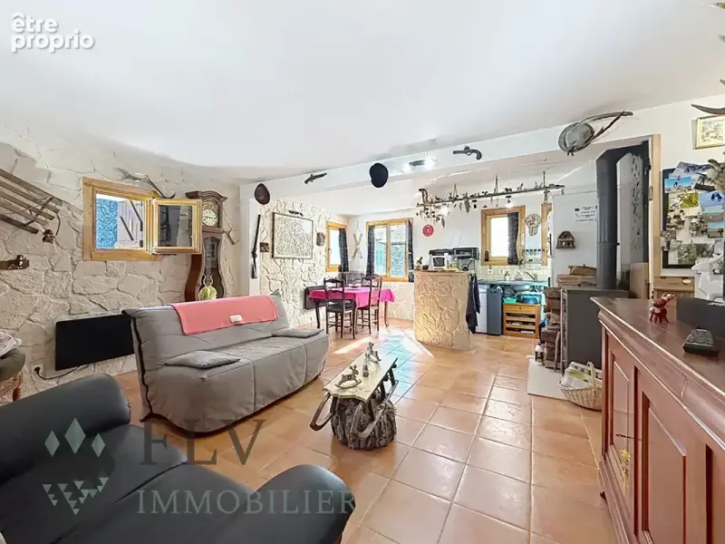 Photo Appartement à Isola au prix de 140 000€