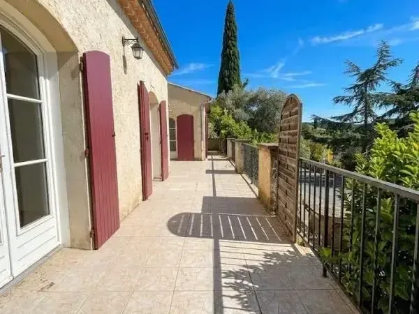 Photo Maison à Greoux-Les-Bains au prix de 350 000€
