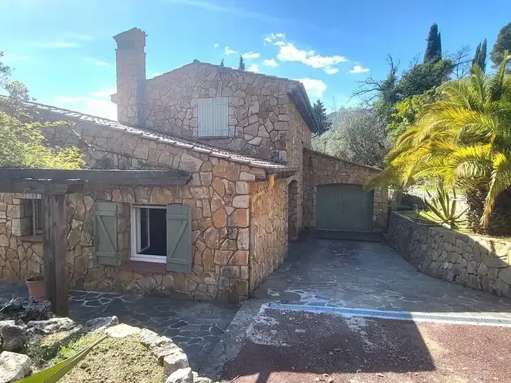 Photo Maison à Bargemon au prix de 349 000€