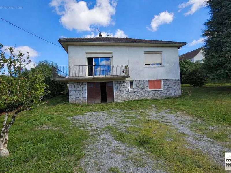 Photo Maison à Chateauneuf-La-Foret au prix de 120 000€