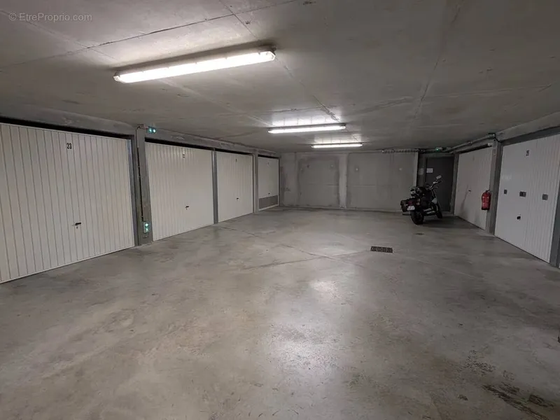 Photo Parking à Lyon-4e au prix de 37 450€