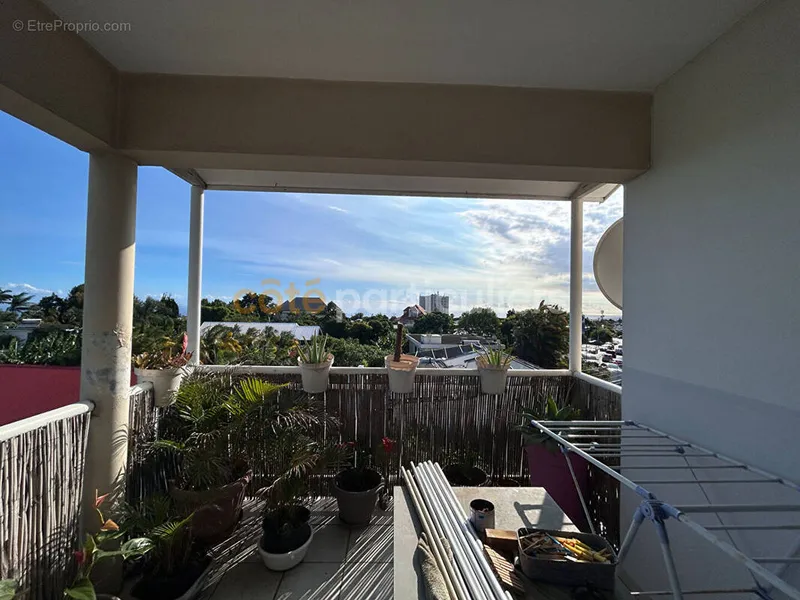 Photo Appartement à Le Tampon au prix de 125 900€