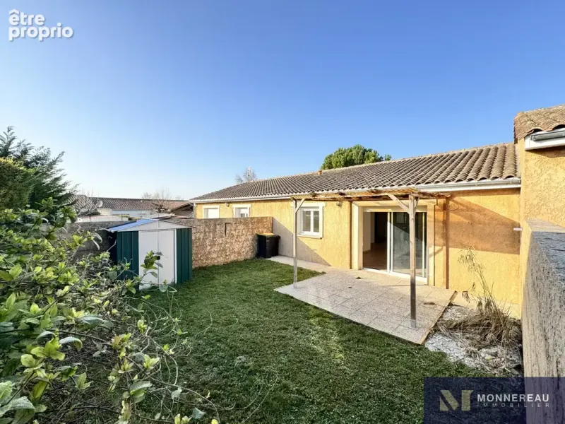 Photo Maison à Barbezieux-Saint-Hilaire au prix de 120 000€