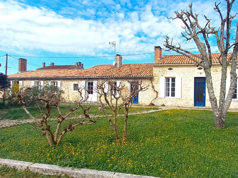 Photo Maison à Queyrac au prix de 395 000€