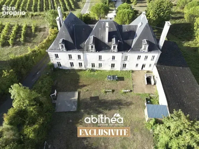 Photo Maison à Saintes au prix de 630 000€