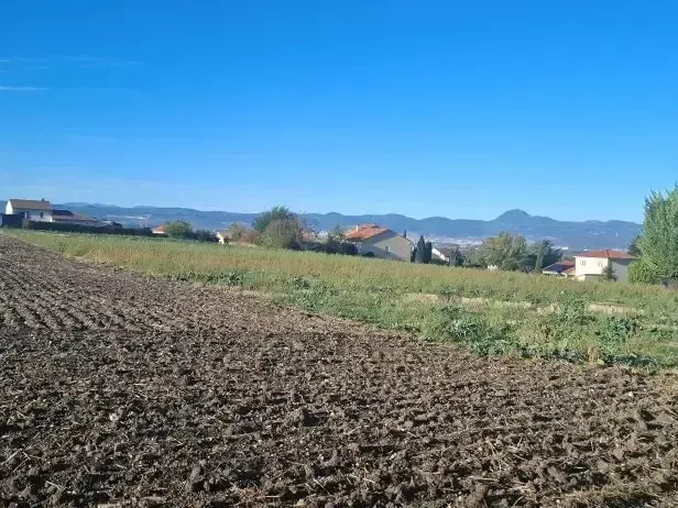Photo Terrain à Les Martres-D'artiere au prix de 75 000€