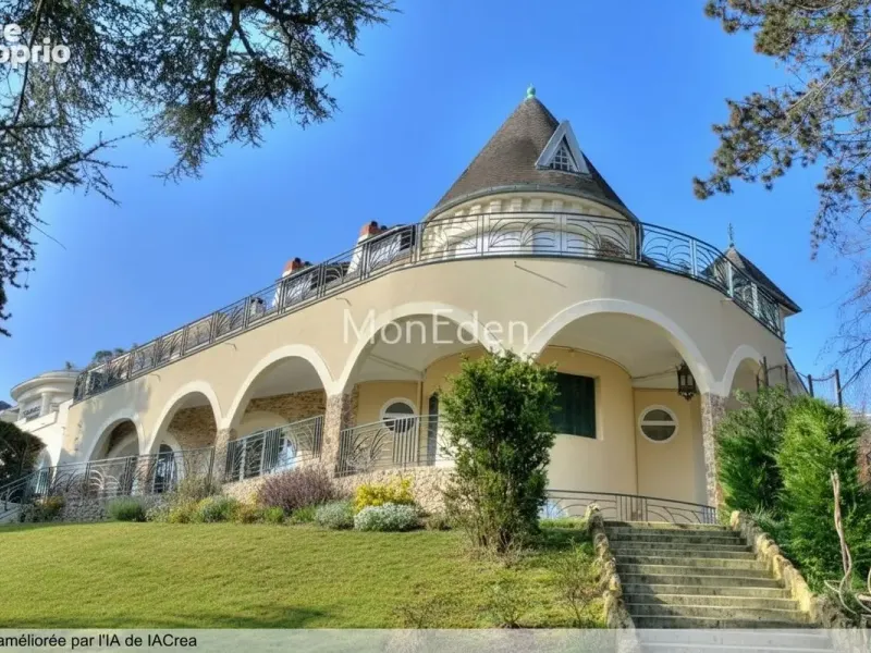 Photo Maison à Saint-Cloud au prix de 2 990 000€