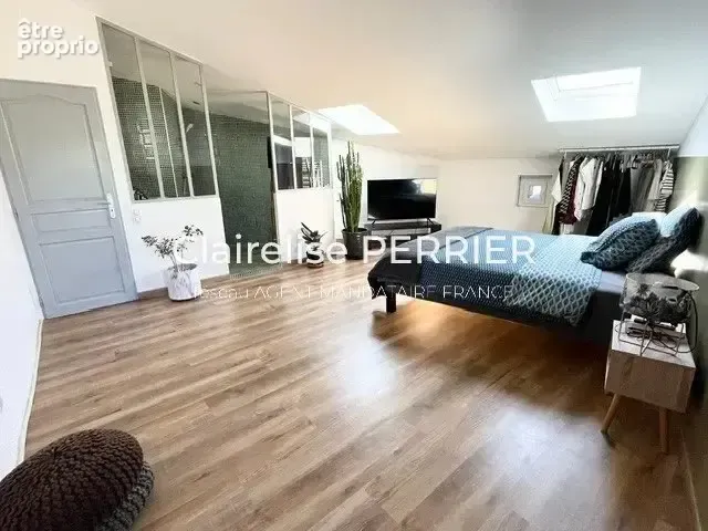 Photo Maison à Sillans-La-Cascade au prix de 232 000€