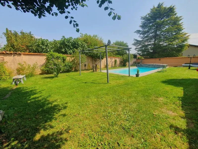 Photo Maison à Pusignan au prix de 347 500€