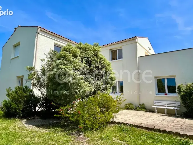 Photo Maison à Royan au prix de 428 400€