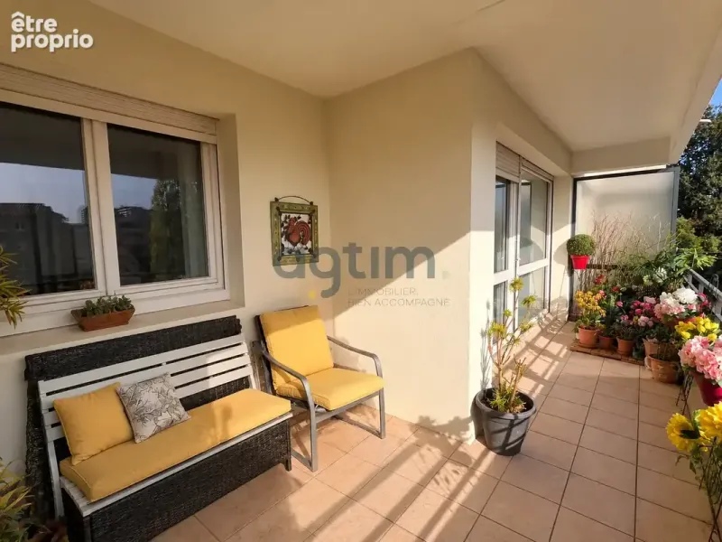 Photo Appartement à La Roche-Sur-Yon au prix de 179 950€