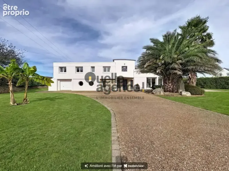 Photo Maison à Ploudalmezeau au prix de 463 850€