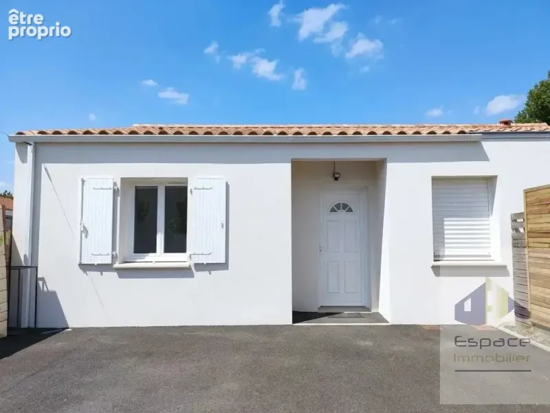 Photo Maison à Aigrefeuille-D'aunis au prix de 268 000€