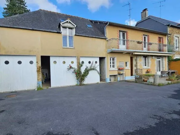 Photo Appartement à Fougeres au prix de 399 900€