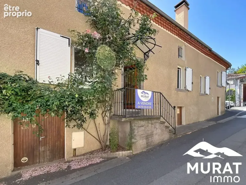 Photo Maison à Tallende au prix de 190 000€