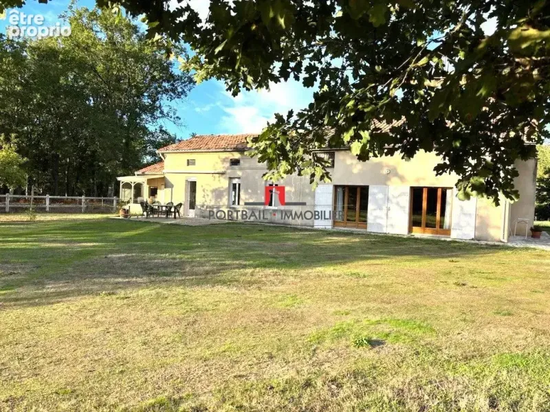 Photo Maison à Saint-Andre-De-Cubzac au prix de N/C