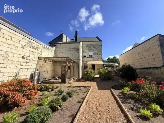 Photo Maison à Souzay-Champigny au prix de 255 720€