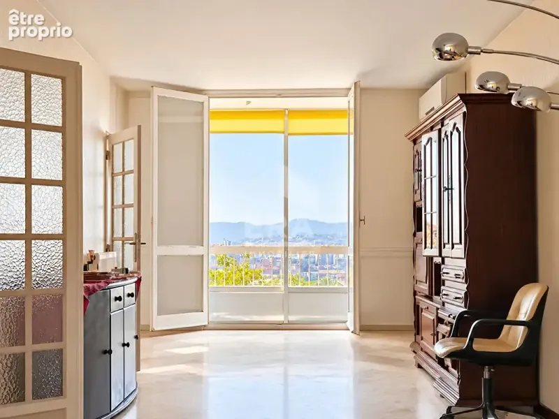 Photo Appartement à Marseille-15e au prix de 77 000€