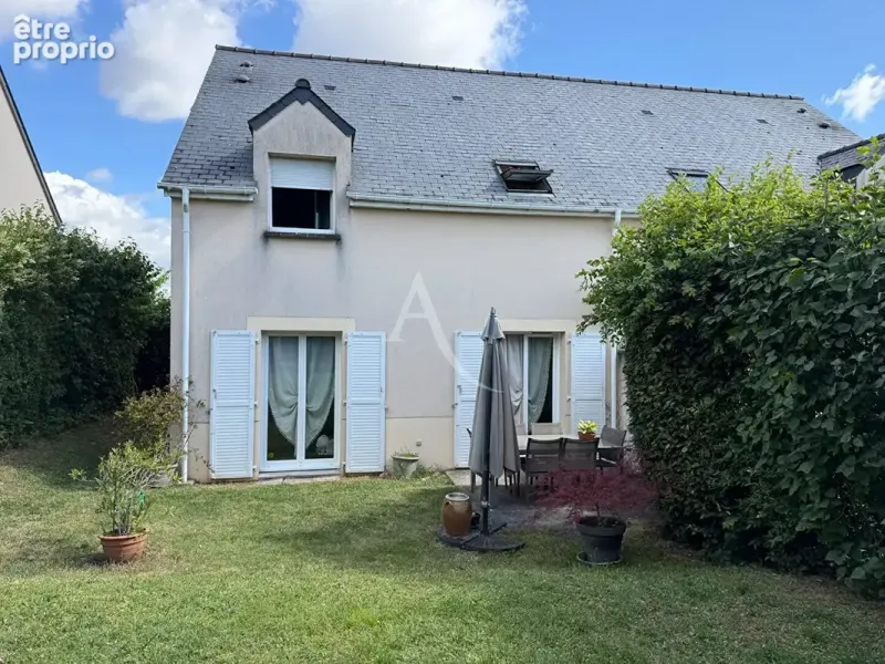 Photo Maison à Blere au prix de 199 000€