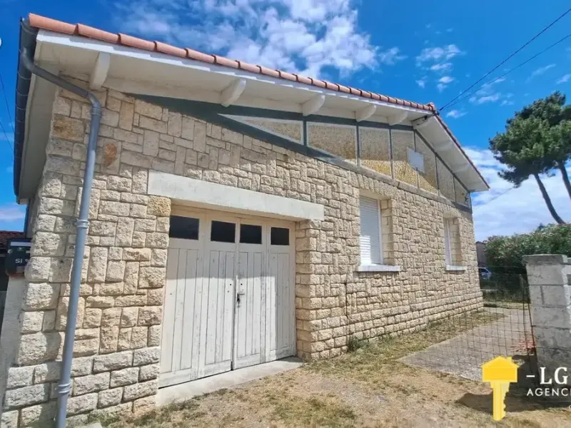 Photo Maison à Saint-Georges-De-Didonne au prix de 242 500€