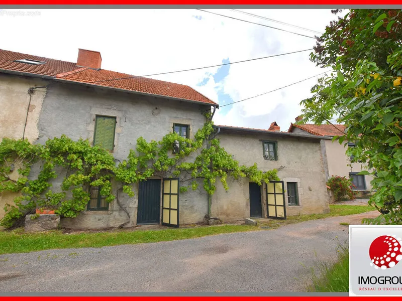 Photo Maison à Arfeuilles au prix de 65 000€