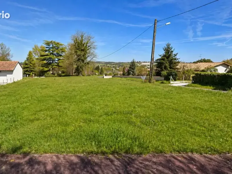 Photo Terrain à Riberac au prix de 35 000€