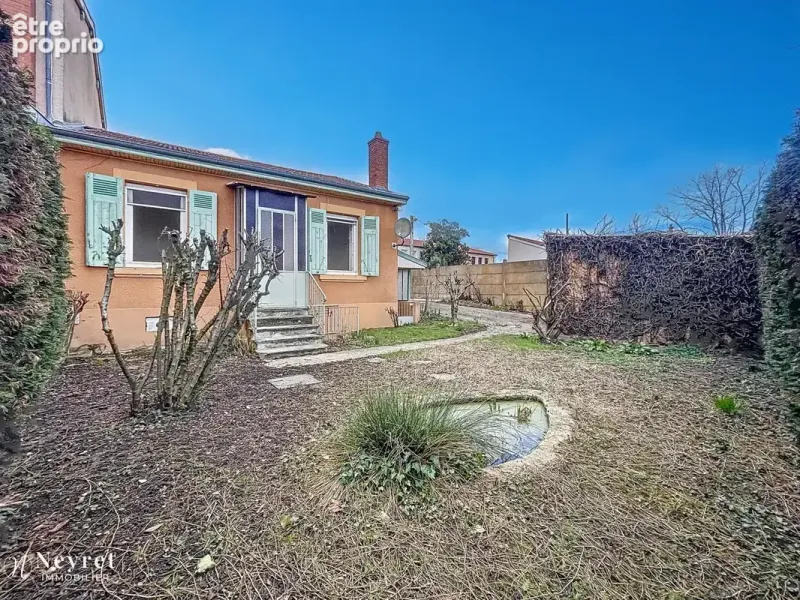 Photo Maison à Pierre-Benite au prix de 249 000€