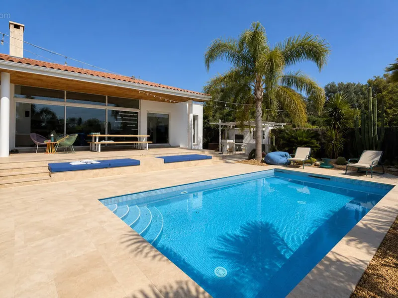 Photo Maison à Saint-Cyprien au prix de 1 090 000€
