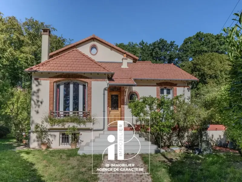 Photo Maison à Bois-Le-Roi au prix de 840 000€