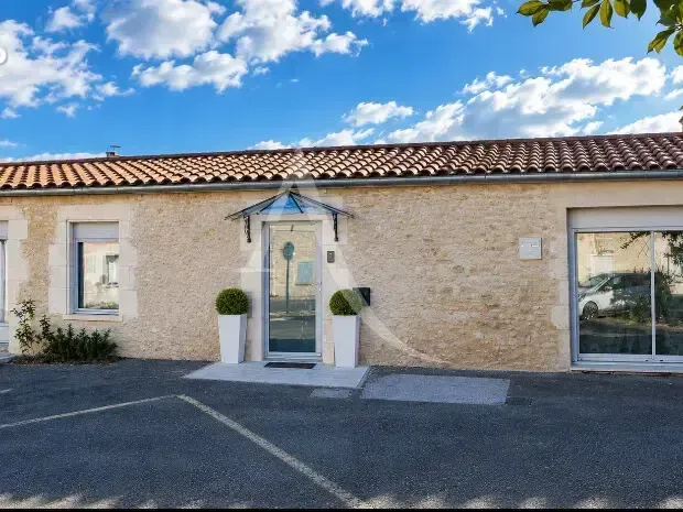 Photo Maison à Angles au prix de 197 000€