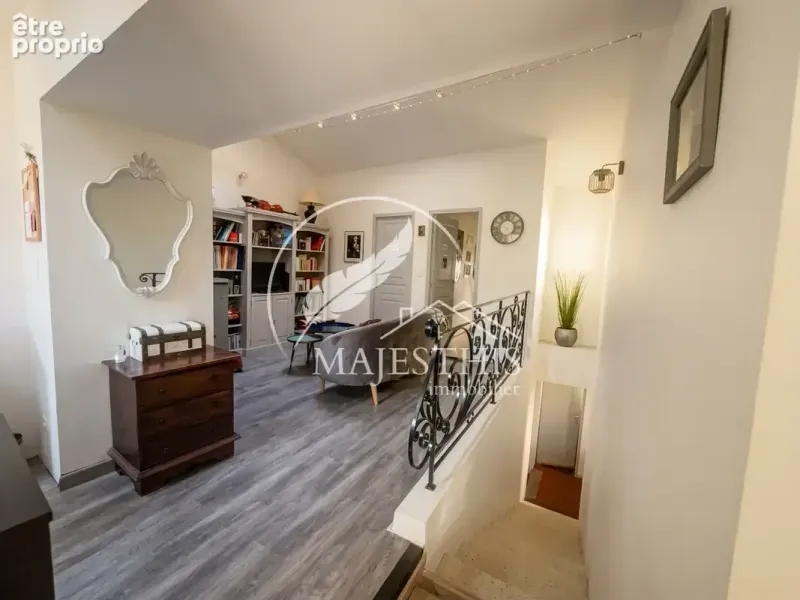 Photo Maison à Hyeres au prix de 314 000€