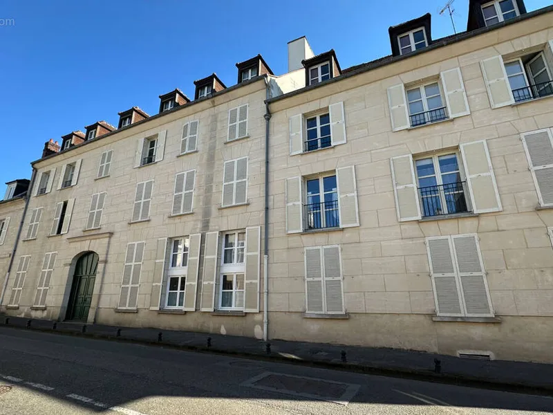 Photo Autres à Compiegne au prix de 305 000€