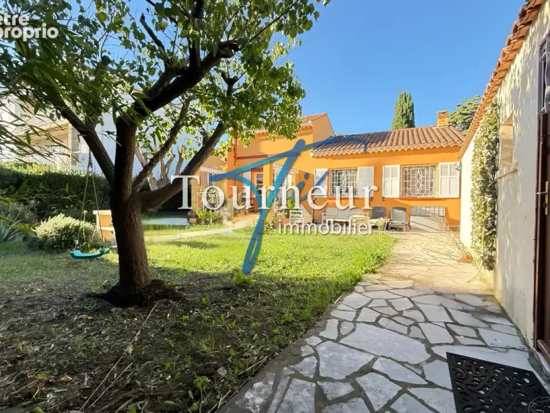 Photo Maison à Sanary-Sur-Mer au prix de 1 155 000€