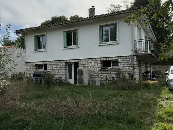 Photo Maison à Chalais au prix de 113 600€
