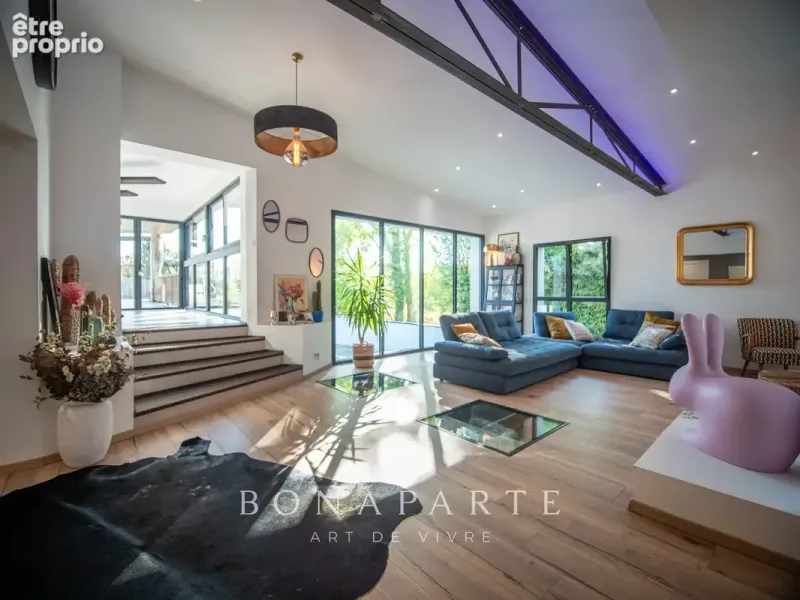 Photo Maison à Lons au prix de 780 000€