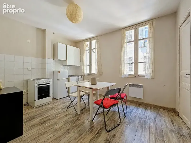Photo Appartement à Marseille-1e au prix de 90 000€
