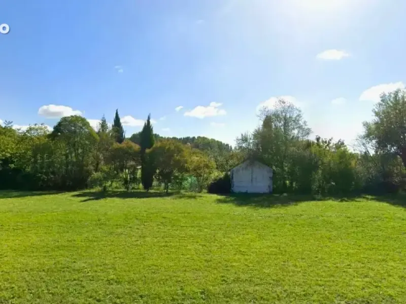 Photo Terrain à Celles au prix de 24 000€