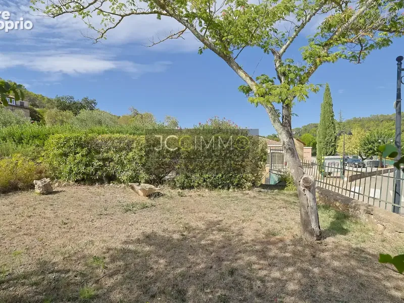 Photo Terrain à Carnoules au prix de 99 000€