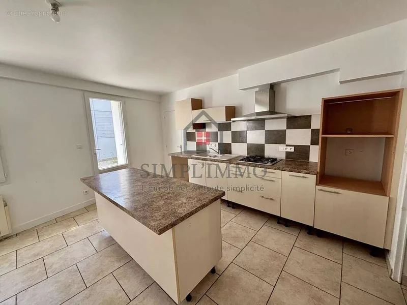 Photo Appartement à Beurlay au prix de 189 000€