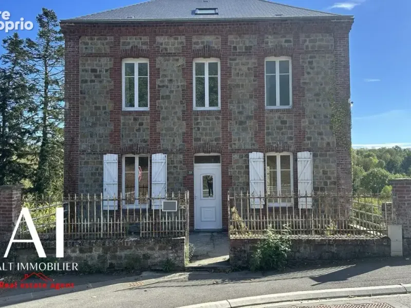 Photo Maison à Pont-D'ouilly au prix de 129 900€