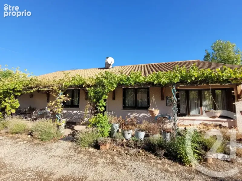 Photo Maison à Romenay au prix de 175 000€