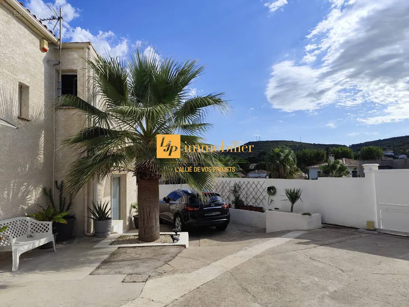 Photo Maison à Balaruc-Les-Bains au prix de 599 000€