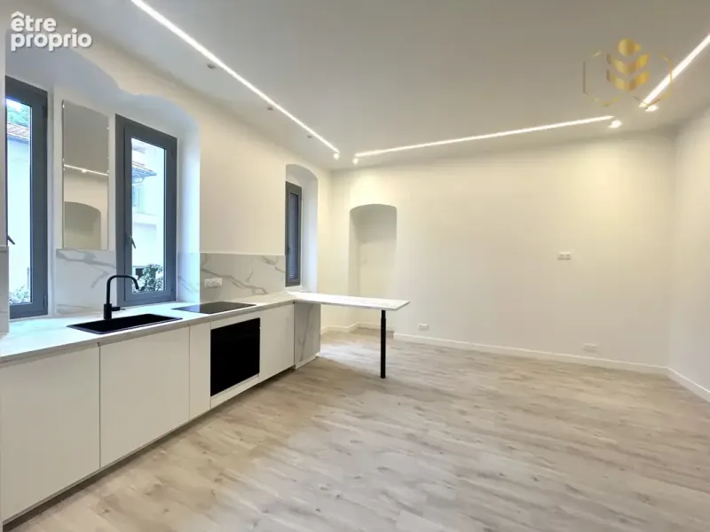 Photo Appartement à Menton au prix de 254 000€