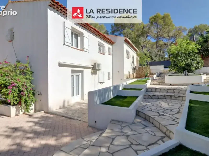 Photo Maison à Frejus au prix de 799 000€