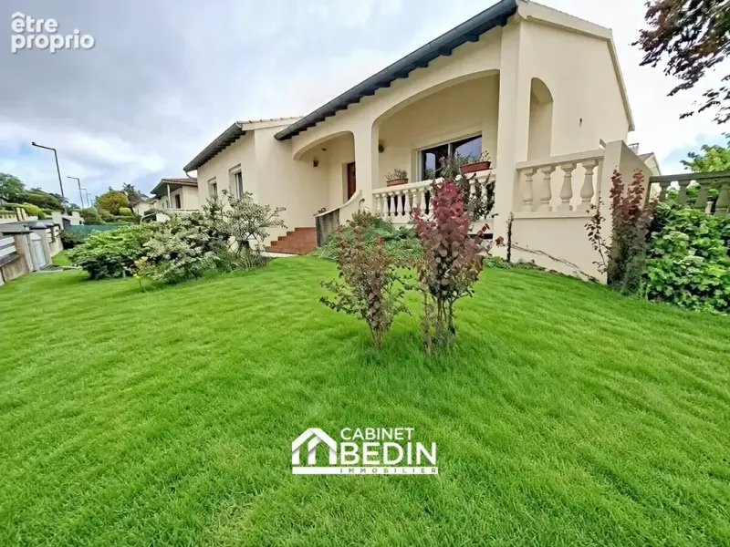 Photo Maison à Saint-Jean au prix de 370 000€