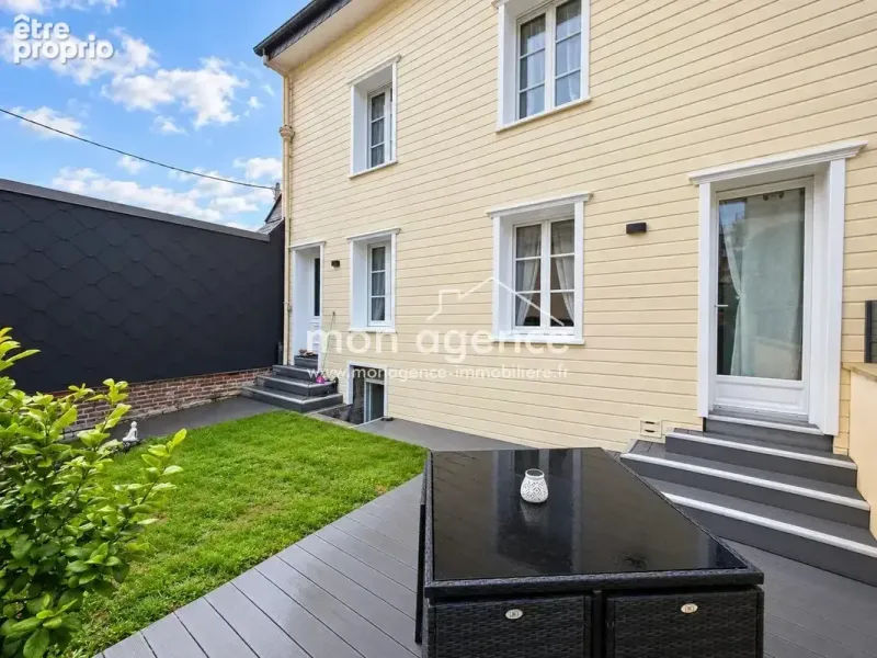 Photo Maison à Neufchatel-En-Bray au prix de 184 500€