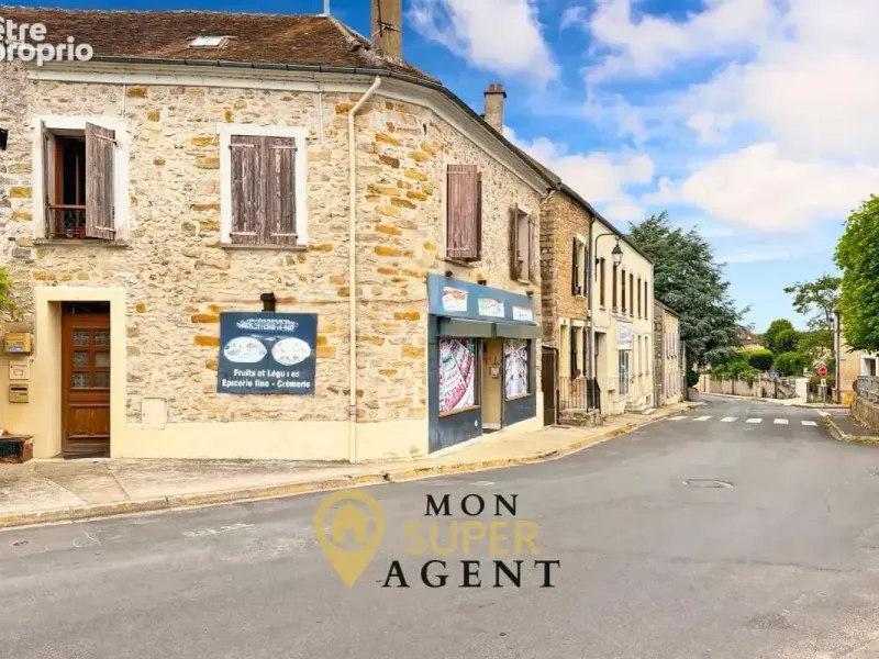 Photo Appartement à Maincy au prix de 295 000€
