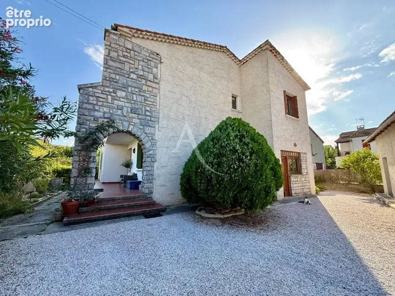Photo Maison à Limoux au prix de 239 900€